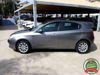 Usata Alfa Romeo Giulietta Distinctive 105 CV (77 kW) 2011 Grigio Berlina
