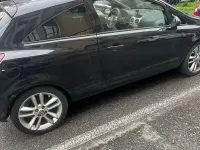 Usata Opel Corsa 85 CV (62 kW) 2010 Nero Utilitaria