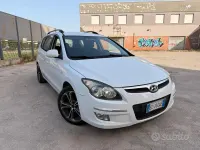 Usata Hyundai i30 90 CV (66 kW) 2011 Bianco Station wagon