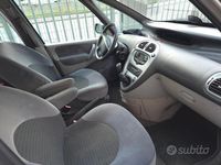 Usata Citroën Xsara Picasso 90 CV (66 kW) 2008 Grigio Monovolume