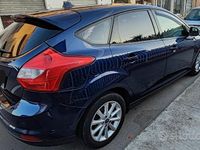 Usata Ford Focus 105 CV (77 kW) 2013 Blu Berlina