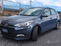 Usata Hyundai i20 75 CV (55 kW) 2016 Grigio Berlina