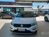 Usata VW T-Roc Advance 150 CV (110 kW) 2019 Bianco SUV