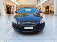 Usata Kia Ceed EX 125 CV (91 kW) 2010 Nero Utilitaria