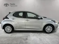 Usata Toyota Yaris Active 72 CV (52 kW) 2023 Grigio Utilitaria
