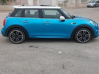 Usata Mini Cooper 116 CV (85 kW) 2016 Blu Utilitaria