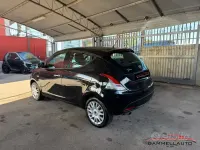 Usata Lancia Ypsilon Silver 69 CV (50 kW) 2013 Nero Utilitaria