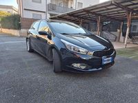 Usata Kia Ceed 99 CV (72 kW) 2014 Nero Utilitaria