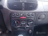 usata Fiat Punto Punto 1.2i 16V cat 3 porte Sporting