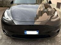 Usata Tesla Model Y Long Range AWD 378 kW (514 CV) 2023 Nero SUV
