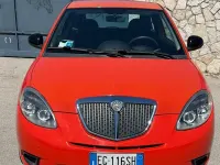 Usata Lancia Ypsilon 69 CV (50 kW) 2011 Arancione Utilitaria