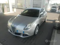 Usata Alfa Romeo Giulietta 105 CV (77 kW) 2012 Utilitaria
