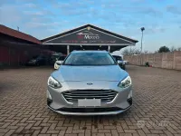 Usata Ford Focus Business Edition 120 CV (88 kW) 2019 Grigio Station wagon