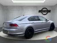 Usata VW Passat R-line 240 CV (176 kW) 2017 Other Berlina