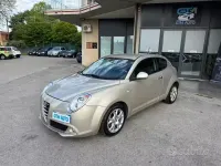 Gebraucht Alfa Romeo MiTo Progression 95 PS (69 kW) 2012 Gelb Kleinwagen