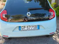 Usata Renault Twingo 30 kW (42 CV) 2023 Blu Utilitaria