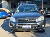 usata Toyota RAV4 RAV 42.2 D-4D 136 CV DPF Sol 4X4