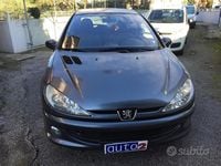 Usata Peugeot 206 88 CV (64 kW) 2006 Grigio Utilitaria