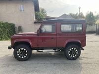 Usata Land Rover Defender SE 122 CV (89 kW) 2003 Rosso Station wagon