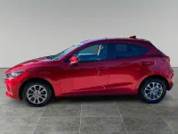 Usata Mazda 2 Evolve 90 CV (66 kW) 2020 Rosso Berlina