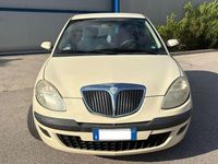 Usata Lancia Ypsilon 80 CV (58 kW) 2005 Giallo Utilitaria