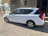 Usata Kia Ceed 125 CV (91 kW) 2011 Bianco Utilitaria