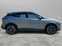 Usata Nissan Qashqai Tekna 140 CV (102 kW) 2023 Ceramic grey SUV