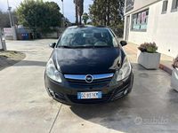 Usata Opel Corsa Cosmo 90 CV (66 kW) 2009 Nero Utilitaria