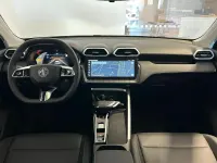 Usata MG ZS Luxury 197 CV (144 kW) 2025 Nero SUV