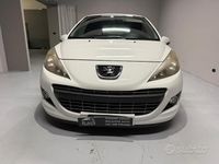 Usata Peugeot 207 GTi 174 CV (127 kW) 2010 Bianco Coupé