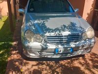 Usata Mercedes C220 Avantgarde 150 CV (110 kW) 2005 Berlina