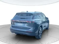 Usata VW Tiguan Edition 193 CV (141 kW) 2024 Grigio acciaio SUV