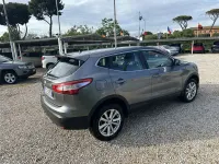 Używany Nissan Qashqai Tekna 131 KM (96 kW) 2015 Szary SUV