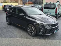 Usata Renault Clio V Techno 90 CV (66 kW) 2025 Nero metallizzato Berlina