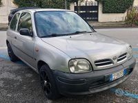 Usata Nissan Micra SE 54 CV (39 kW) 2000 Grigio Utilitaria