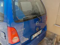 Usata Opel Agila 80 CV (58 kW) 2006 Bluazzurro Monovolume