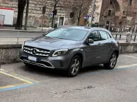 Usata Mercedes GLA200 136 CV (100 kW) 2020 Grigio SUV