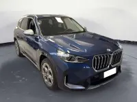 Usata BMW X1 xLine 163 CV (119 kW) 2023 Bleu metallizzato scuro SUV
