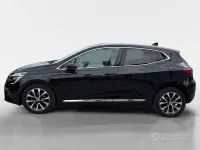 Usata Renault Clio V Techno 101 CV (74 kW) 2023 Nero Berlina