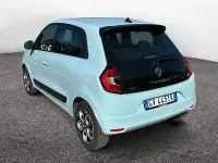 Usata Renault Twingo Equilibre 60 kW (82 CV) 2024 Blu Utilitaria