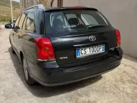 Second-hand Toyota Avensis 116 CP (85 kW) 2005 Negru Break