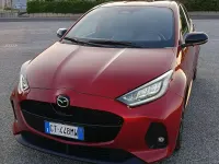 Usata Mazda 2 Homura-Line 92 CV (67 kW) 2024 Rosso Utilitaria