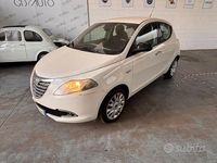 Usata Lancia Ypsilon 69 CV (50 kW) 2011 Bianco Utilitaria