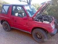 Second-hand Suzuki Vitara 75 CP (55 kW) 1989 Roșu SUV
