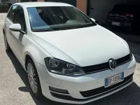 Usata VW Golf VII Comfortline 105 CV (77 kW) 2013 Bianco Berlina