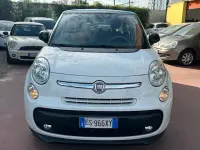 Begagnad Fiat 500L Lounge 85 HK (62 kW) 2013 Vit Minibuss
