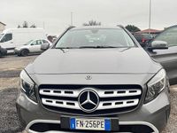 Usata Mercedes GLA180 108 CV (79 kW) 2017 Grigio SUV