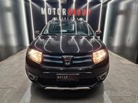 Begagnad Dacia Sandero Prestige 90 HK (66 kW) 2013 Svart Sedan