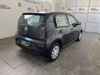 Usata VW up! Move 60 CV (44 kW) 2017 Nero Utilitaria