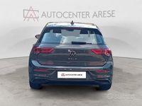 Używany VW Golf VIII Life 116 KM (85 kW) 2022 Szary Sedan/Limuzyna